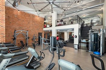 24/7 Fitness and strengthening center
